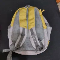 تعدادی‌کیف‌وکوله‌مدرسه‌درکسی‌خواست‌|کیف، کفش، کمربند|تهران, تهرانسر غربی|دیوار