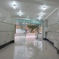 تجاری ۶۰ متری با همه امکانات