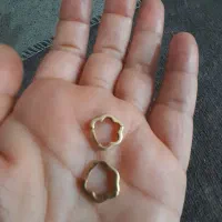 گوشواره یک گرم ونیم
