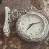 ساعت دیواری دو طرفه سفید