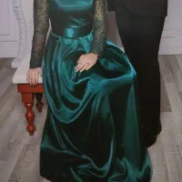 لباس مجلسی|لباس|رشت, دیانتی|دیوار