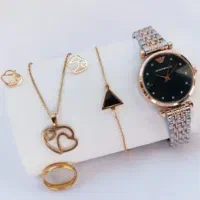 ساعت و اکسسوری