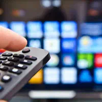 نصاب آنتن تلوزیون و تنظیم کانال و نصب پایه دیواری