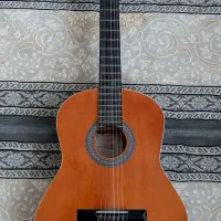 گیتار کلاسیک مدل b05 در حد نو