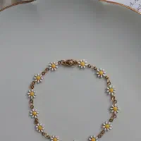 دستبند بابونه