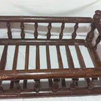 گهواره نوستالژیک چوبی|تخت و صندلی بچه|کرمان, |دیوار