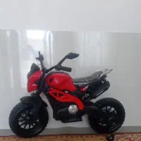 موتور شارژی تمیز و مرتب