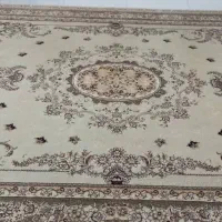 فرش ۹ متری  تمیز  و سالم   بدون پارگی و رفو