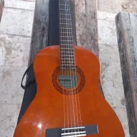 گیتار c70 اصل