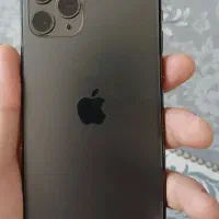 ایفون پرو۱۱