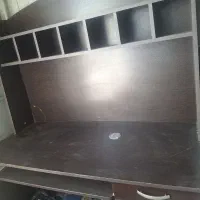 میز کامپیوتر  و میز تحریر  ۴۵۰۰ ،  صندلی  ۲۵۰۰