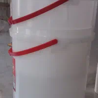 سطل ۱۰ کیلویی