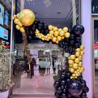 اجرا انواع بادکنک ارایی و گل ارایی تولد افتتاحیه|خدمات پذیرایی، مراسم|بندر انزلی, چهارفریضه|دیوار