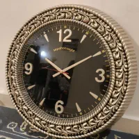 ساعت دیواری