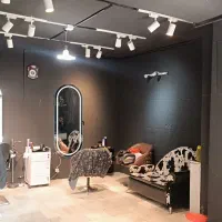 مغازه آرایشگاه با وسایل کامل