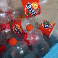 بطری تمیزتمیزکه برق میزنه فقط مصرف خودمه نوشابه|ظروف نگهدارنده، پلاستیکی، یکبارمصرف|گنبد کاووس, |دیوار