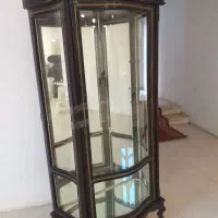 بوفه چوب گردو در حد نو