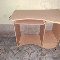 میز کامپیوتر