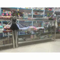 ویترین مغازه