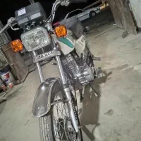 موتور ۱۲۵ نامی