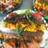 مرغ بریانی و بال وپاچین و غذا ایرانی