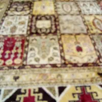 فروش دو عدد فرش ماشینی بسیار شیک وتمیز|فرش|مشهد, الهیه|دیوار