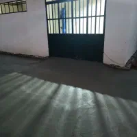 یک واحد تجاری در پاسداران