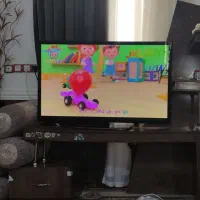 زیر تلوزیون تمام ام دی اف با دوتا گلدون با گل|میز تلویزیون|دهدشت, |دیوار