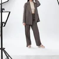 استخدام مدلینگ خانم