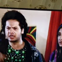 تلوزیون هوشمند۵۰ اینچ دنا