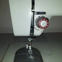 چرخ خیاطی ریکار با میز