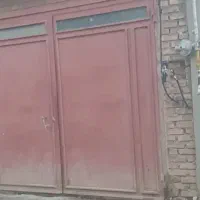 یک درب اهنی دو تایی بدون پوسیدگی سنگین