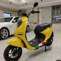 اسکوتر کویر۱۵۰۰es6 صفر ،زرد متالیک