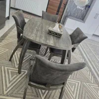 میز ناهارخوری کاملا نو