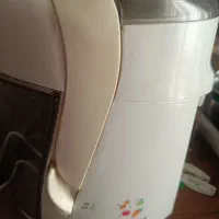 آبمیوه گیری سانی