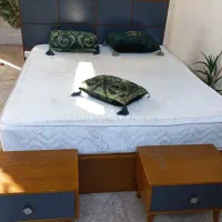 تخت دونفره و کمد