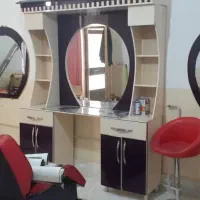 تجهیزات آرایشگاه|آرایشگاه و سالنهای زیبایی|سنقر, |دیوار