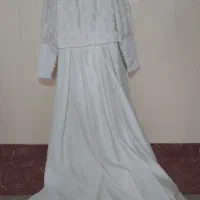 دون عقد و لباس مجلسی