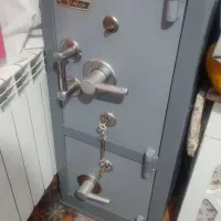 گاو صندوق دو طبقه  فقط دو تومن