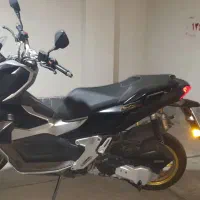 موتورسیکلت adv 150 کبیر موتور