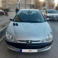 206 مدل ۸۴ نقره‌ای