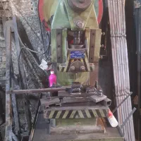 پرس۱۲تن لنگ متغییرسه فاز وتک فاز.دلر ستونی روسی|ماشین‌آلات صنعتی|تهران, دستغیب|دیوار