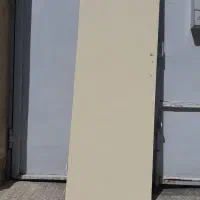 در کمد دیواری