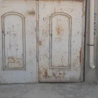 در خانه