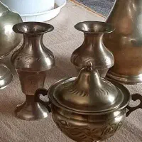 یک جفت گلدان مسی قدیمی