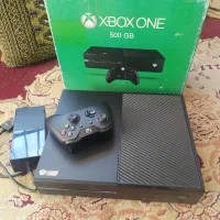 یکXbox One کپیخور با1دسته اوریجینال و پربازی