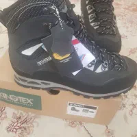 کفش کوه ۴۲ کینتکس مدل سامیت