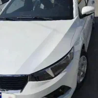 تارا در خودرو سواریv1