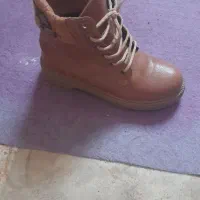 کفش سایز ۳۸