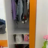 کمد وکتابخانه